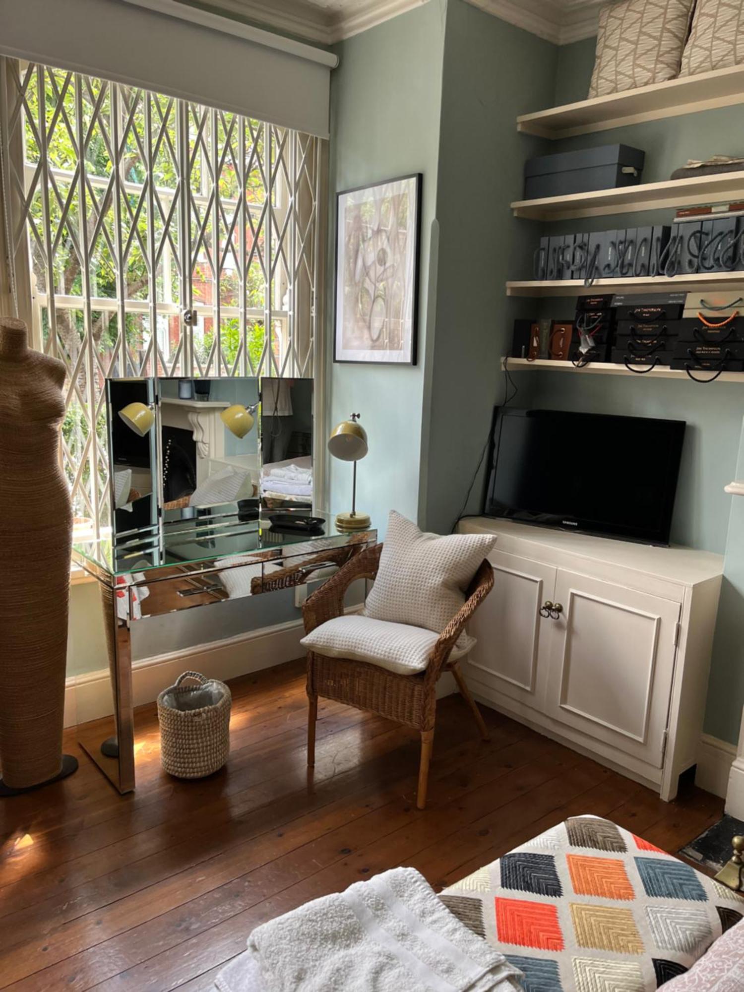 Dawn And Dudley The Sausage Dog'S Parkside Home Londra Esterno foto